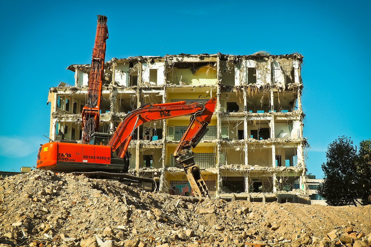 地铁改线背后的钉子户故事，5亿拆迁的背后与城市发展的智慧